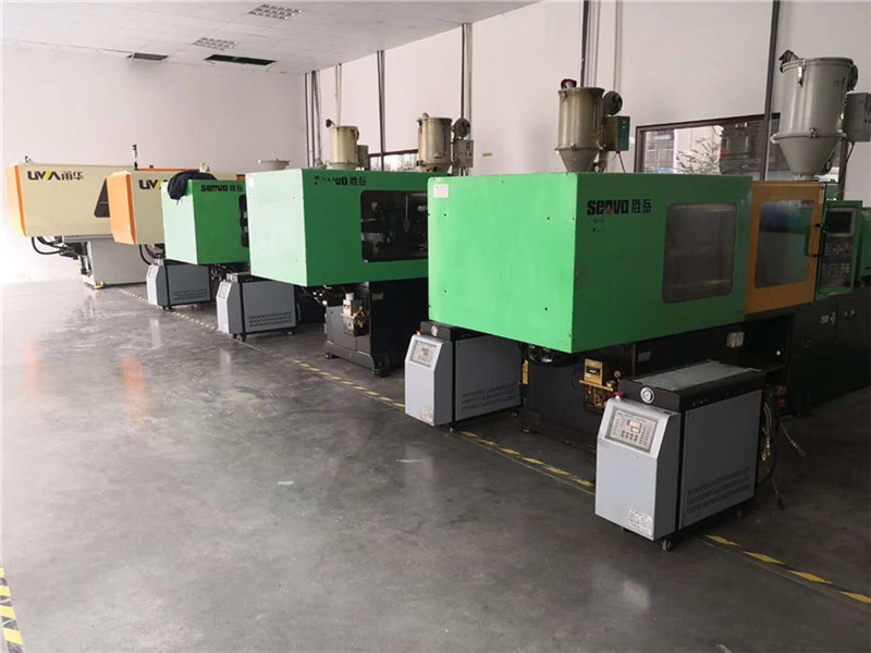 注塑行業(yè)專(zhuān)用模溫機(jī)